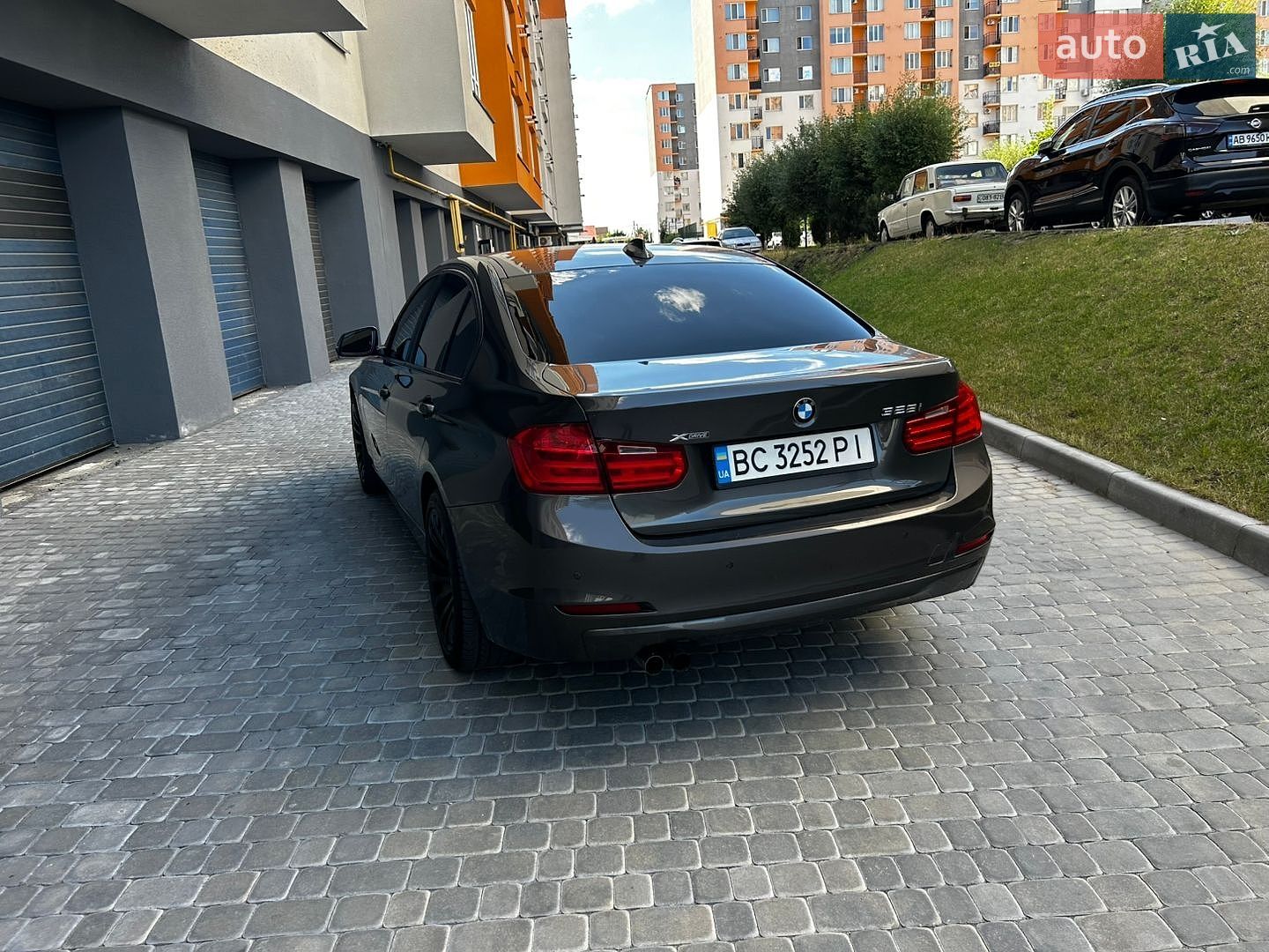 BMW 3 Series 2013 VIN WBA3B3G59DNP38511 фото оголошення 24 з 32