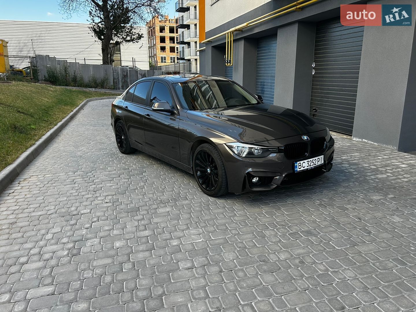 BMW 3 Series 2013 VIN WBA3B3G59DNP38511 фото оголошення 27 з 32