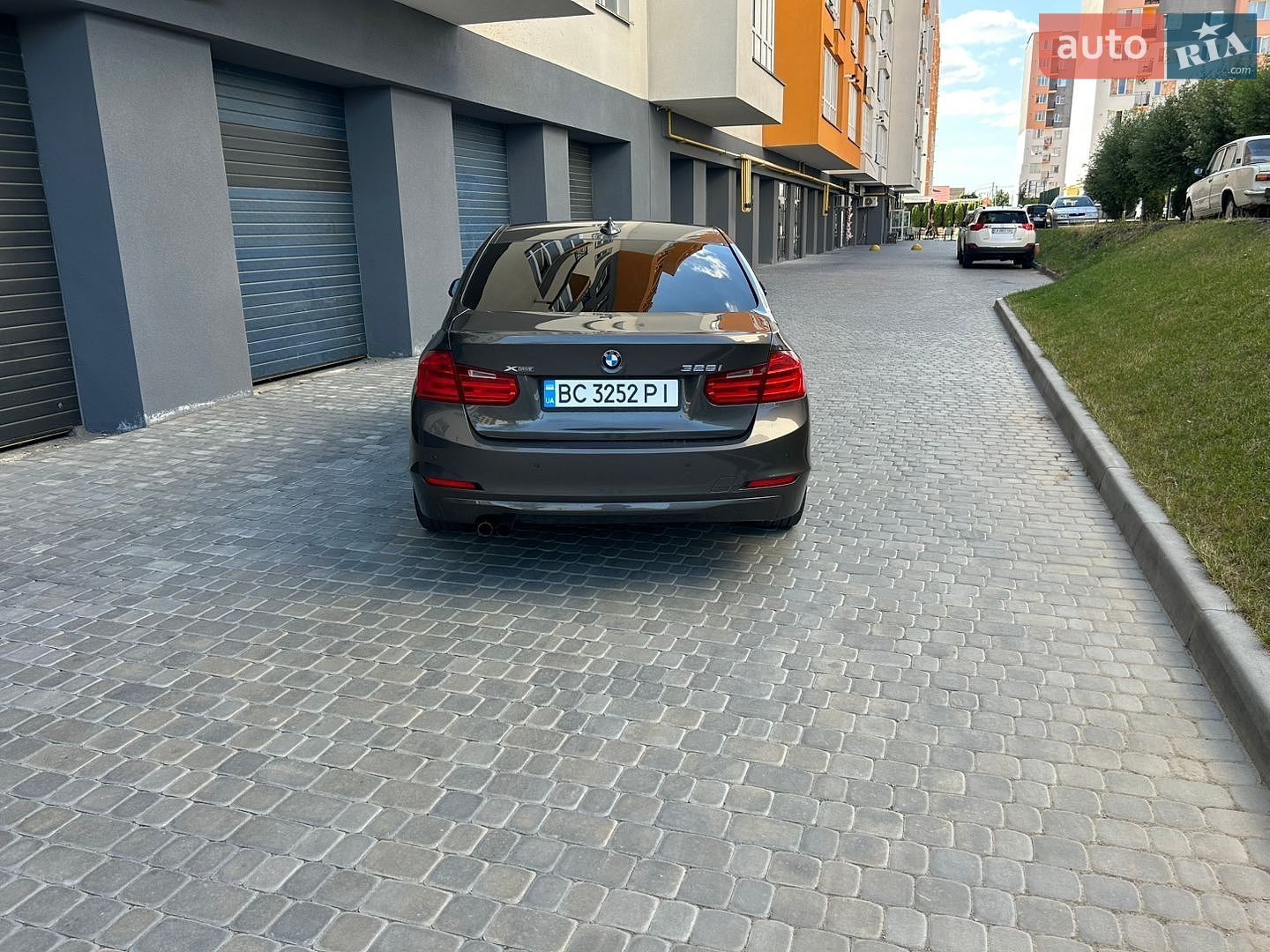 BMW 3 Series 2013 VIN WBA3B3G59DNP38511 фото оголошення 31 з 32