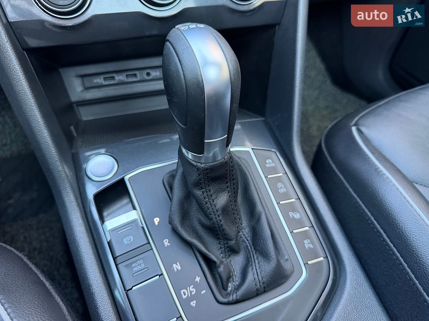 Volkswagen Tiguan 2018 VIN WVGZZZ5NZJW964315 фото оголошення 25 з 30
