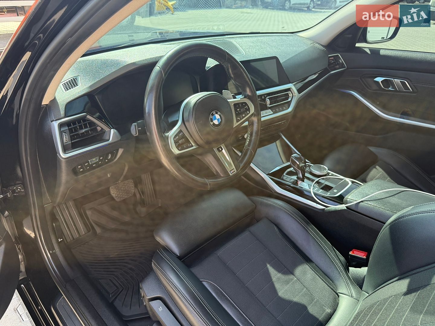 BMW 3 Series 2019 VIN WBA5V7100KFH19523 фото оголошення 12 з 25