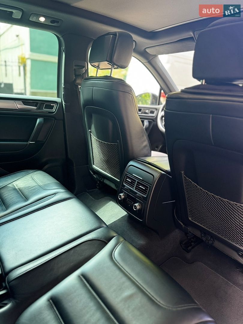 Volkswagen Touareg 2016 VIN WVGZZZ7PZHD011871 фото оголошення 19 з 26