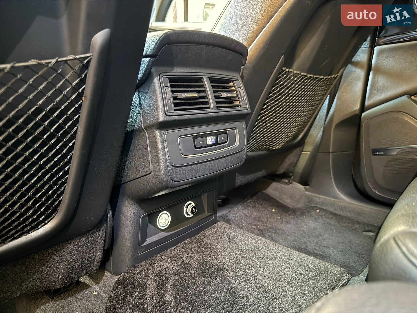 Audi Q7 2019 VIN WA1LABF72KD034604 фото оголошення 15 з 19