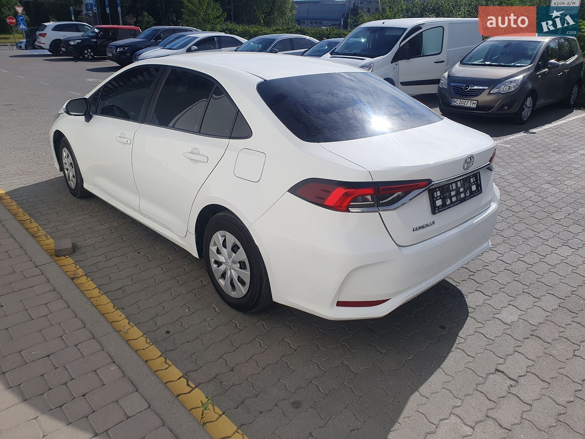 Toyota Corolla 2020 VIN NMTBE9BE00R088549 фото оголошення 14 з 16