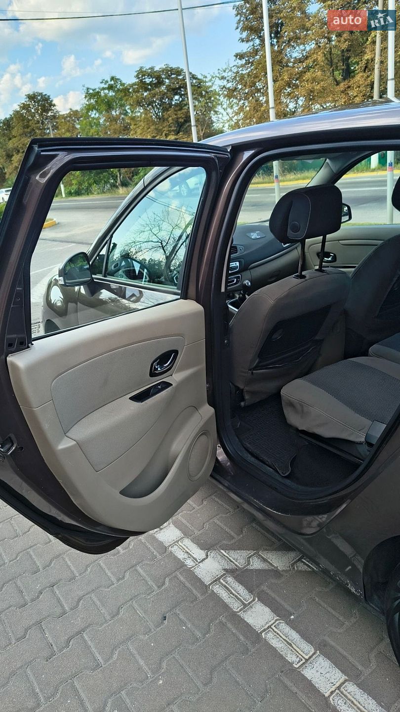 Renault Grand Scenic 2011 VIN VF1JZ1GB645980583 фото оголошення 4 з 15