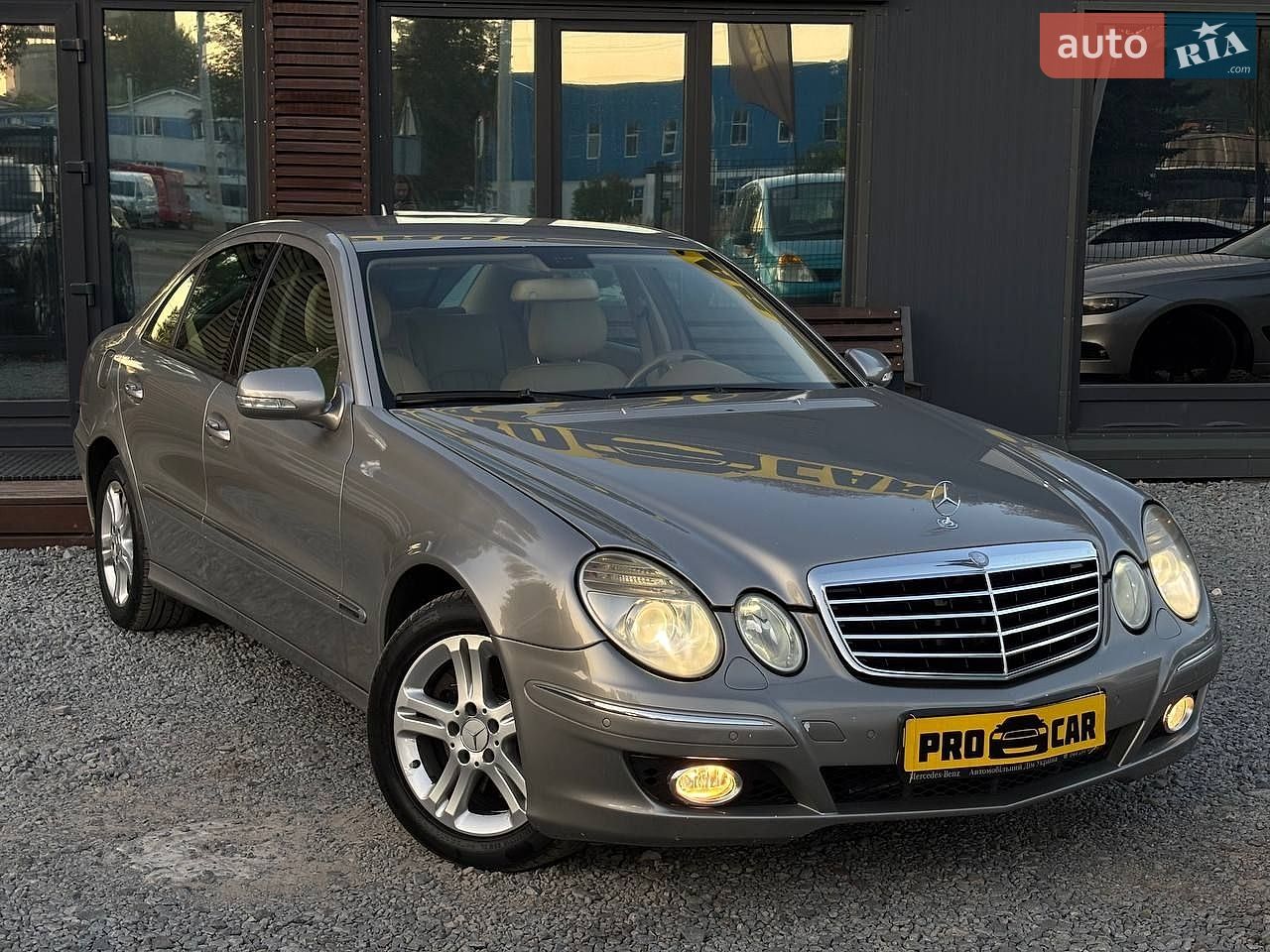 Mercedes-Benz E-Class 2006 VIN WDB2110921X220327 фото оголошення 2 з 32