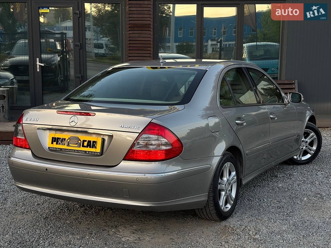 Mercedes-Benz E-Class 2006 VIN WDB2110921X220327 фото оголошення 3 з 32