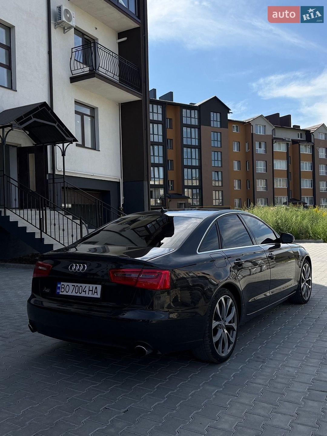Audi A6 2012 VIN WAUGFAFC2DN043376 фото оголошення 5 з 14