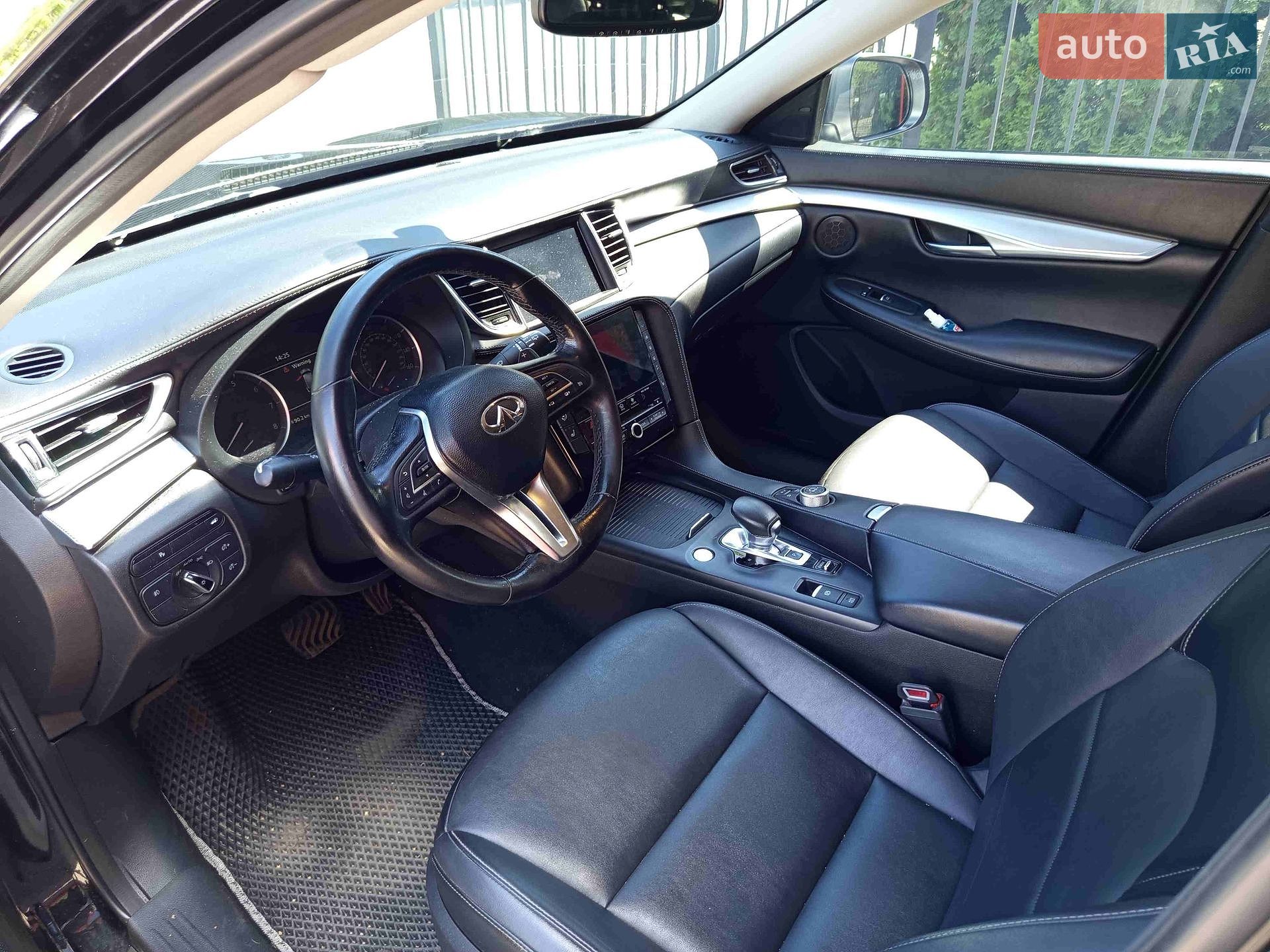 Infiniti QX50 2020 VIN 3PCAJ5M12LF116713 фото оголошення 11 з 40