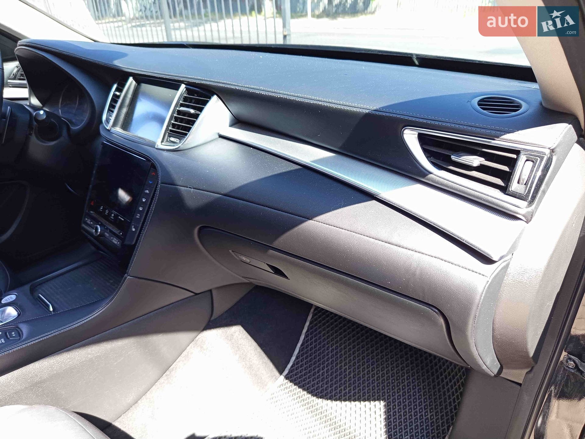 Infiniti QX50 2020 VIN 3PCAJ5M12LF116713 фото оголошення 23 з 40