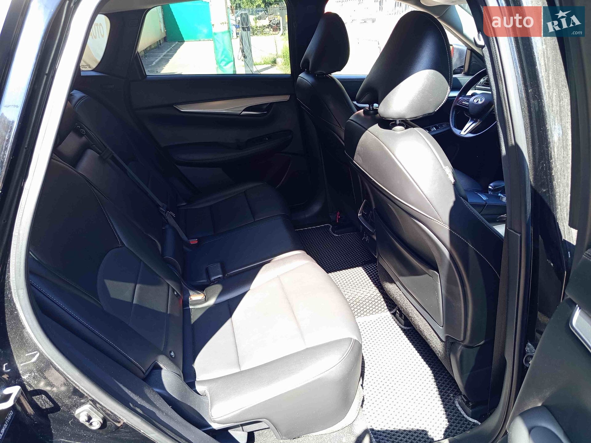 Infiniti QX50 2020 VIN 3PCAJ5M12LF116713 фото оголошення 24 з 40