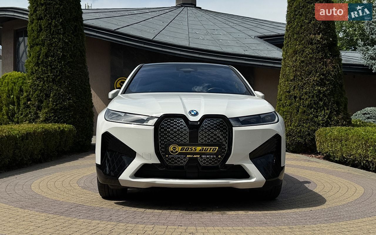 BMW iX 2024 VIN WB523CF07SCT17117 фото оголошення 3 з 48