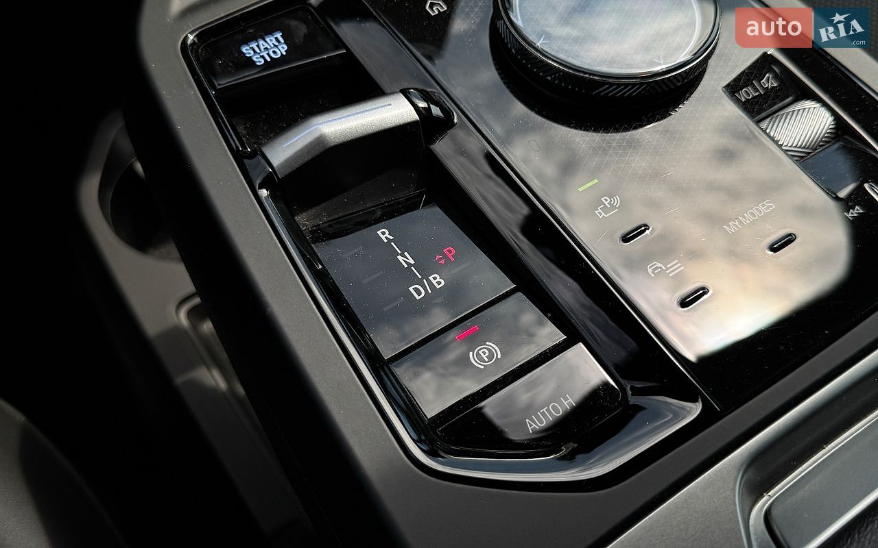 BMW iX 2024 VIN WB523CF07SCT17117 фото оголошення 25 з 48