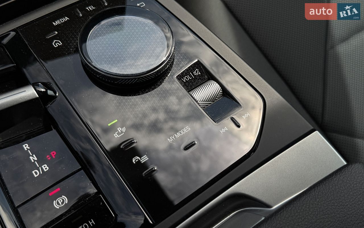BMW iX 2024 VIN WB523CF07SCT17117 фото оголошення 29 з 48