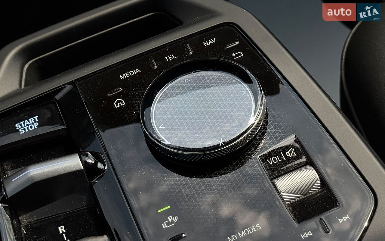 BMW iX 2024 VIN WB523CF07SCT17117 фото оголошення 30 з 48