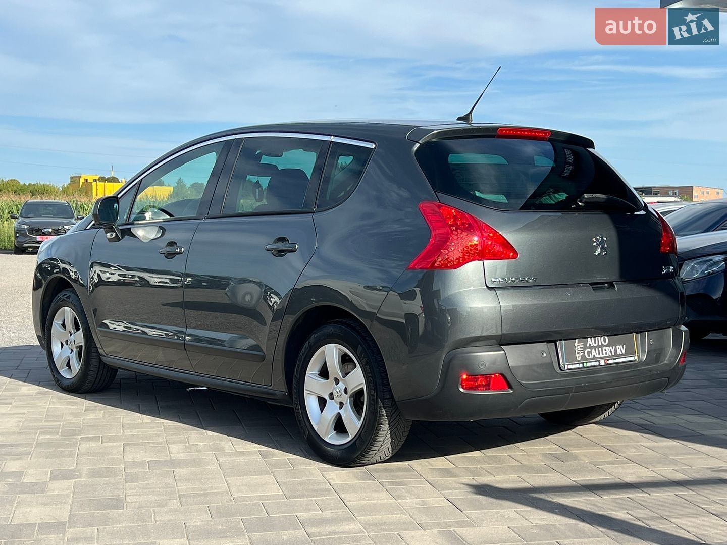 Peugeot 3008 2013 VIN VF30URHHADS008504 фото оголошення 10 з 48