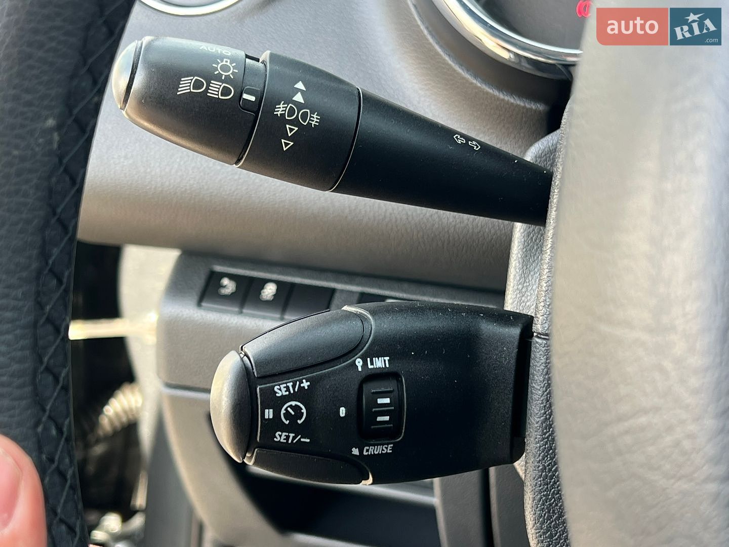 Peugeot 3008 2013 VIN VF30URHHADS008504 фото оголошення 24 з 48