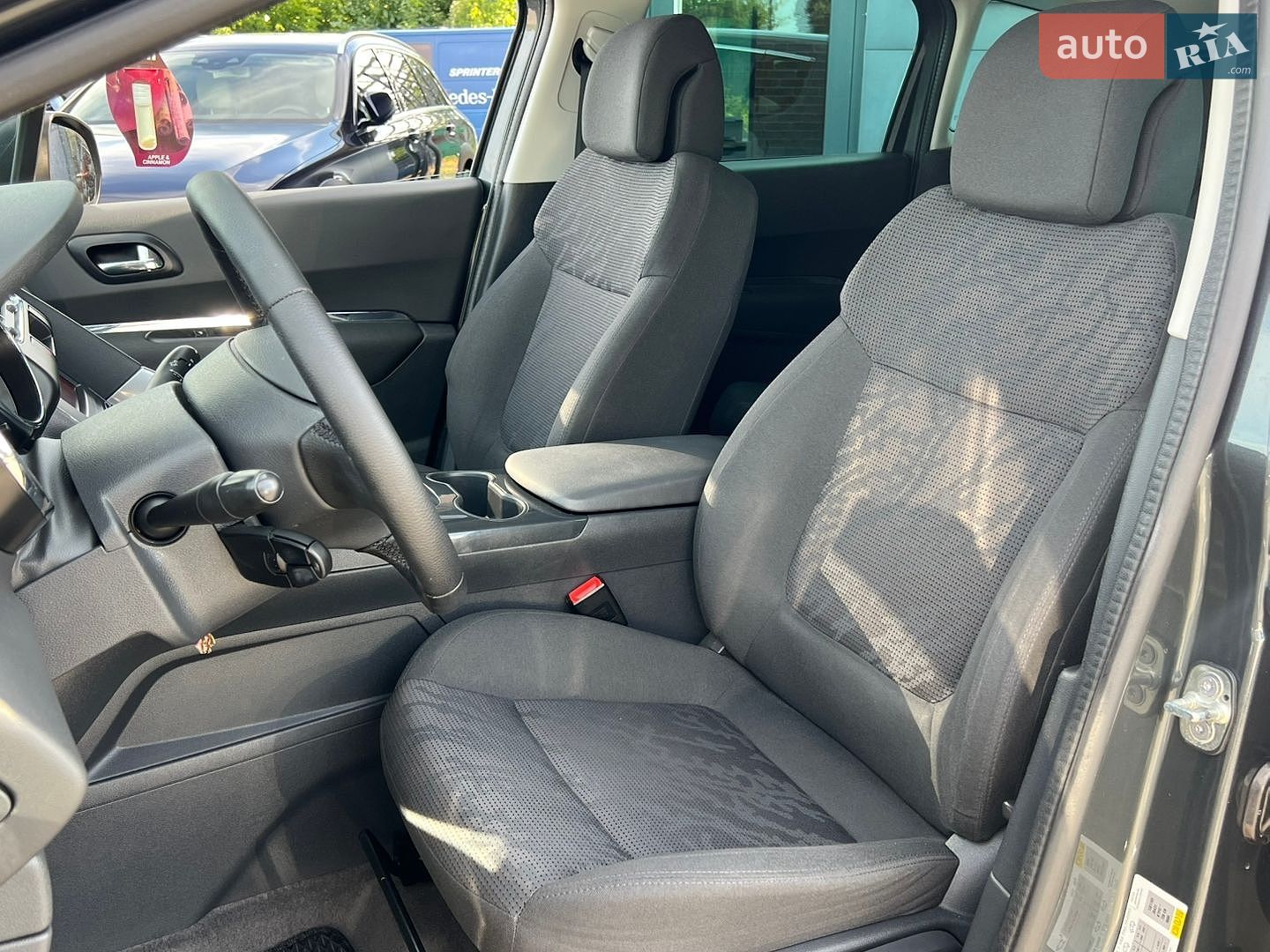 Peugeot 3008 2013 VIN VF30URHHADS008504 фото оголошення 32 з 48