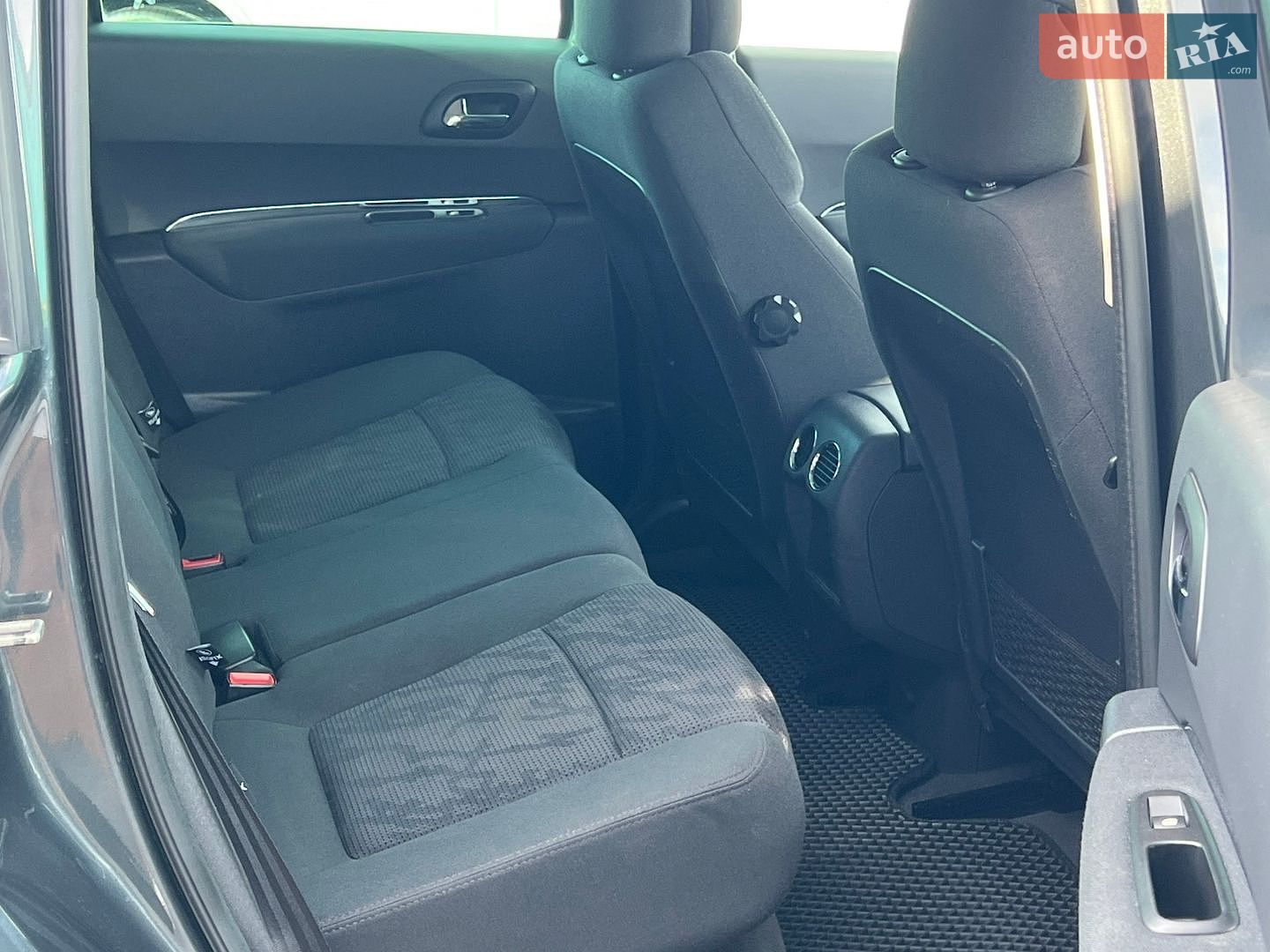 Peugeot 3008 2013 VIN VF30URHHADS008504 фото оголошення 36 з 48