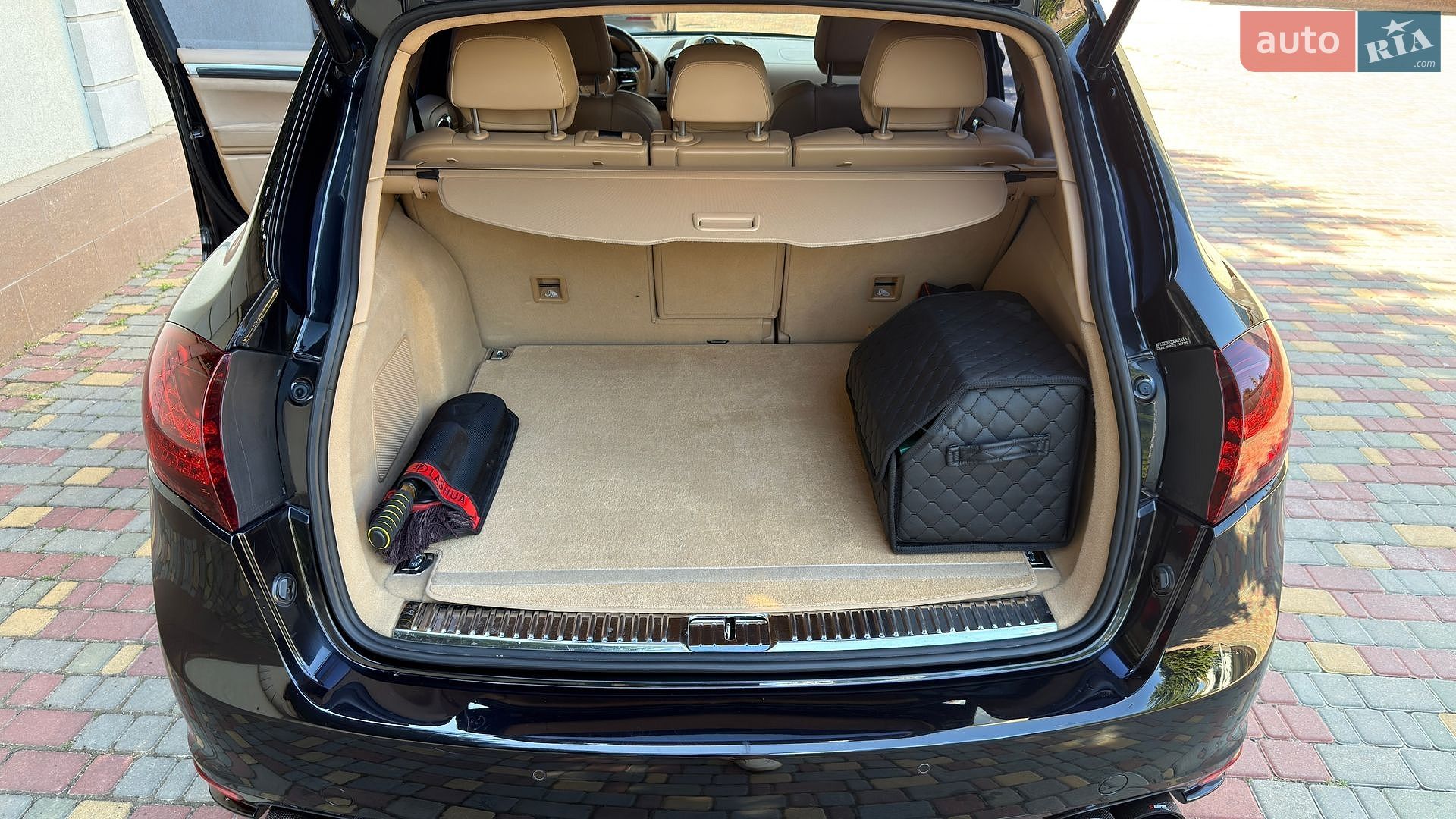 Porsche Cayenne 2013 VIN WP1ZZZ92ZDLA45155 фото оголошення 27 з 29