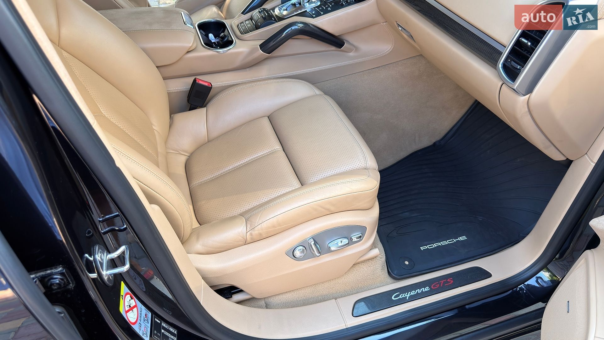 Porsche Cayenne 2013 VIN WP1ZZZ92ZDLA45155 фото оголошення 18 з 29