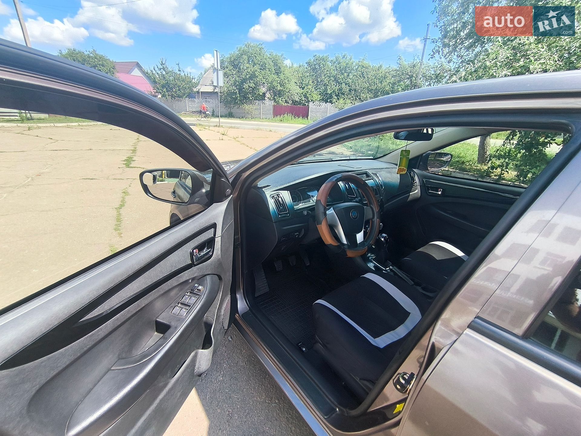 Geely GC7 2014 VIN LB37724S0FX000507 фото оголошення 8 з 17