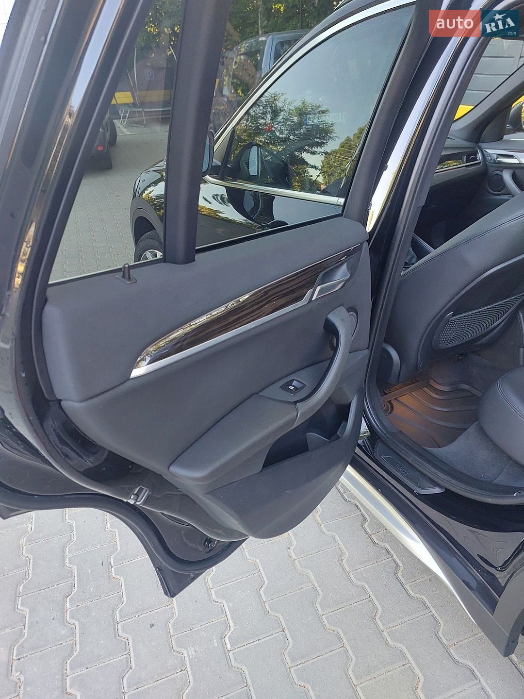 BMW X1 2019 VIN WBXHT3C51K3H34964 фото оголошення 16 з 21