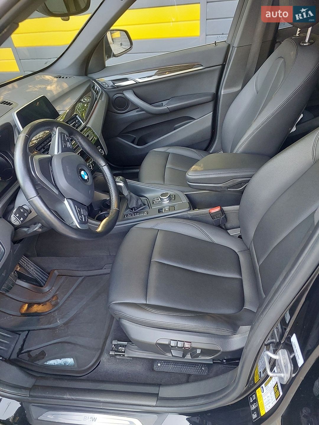 BMW X1 2019 VIN WBXHT3C51K3H34964 фото оголошення 18 з 21