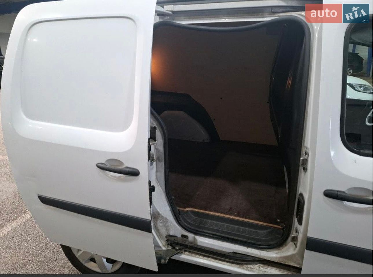 Renault Kangoo 2021 VIN VF1WF000468069839 фото оголошення 10 з 15