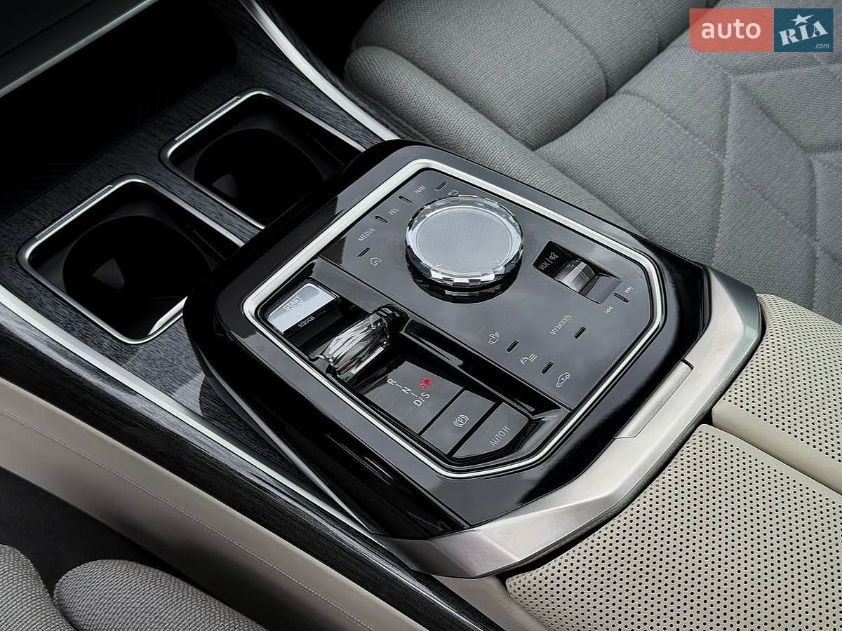 BMW 7 Series 2023 VIN WBA33EJ06PCM02367 фото оголошення 8 з 14