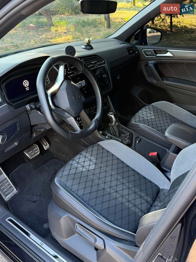 Volkswagen Tiguan 2022 VIN WVGZZZ5N1PW503870 фото оголошення 4 з 12