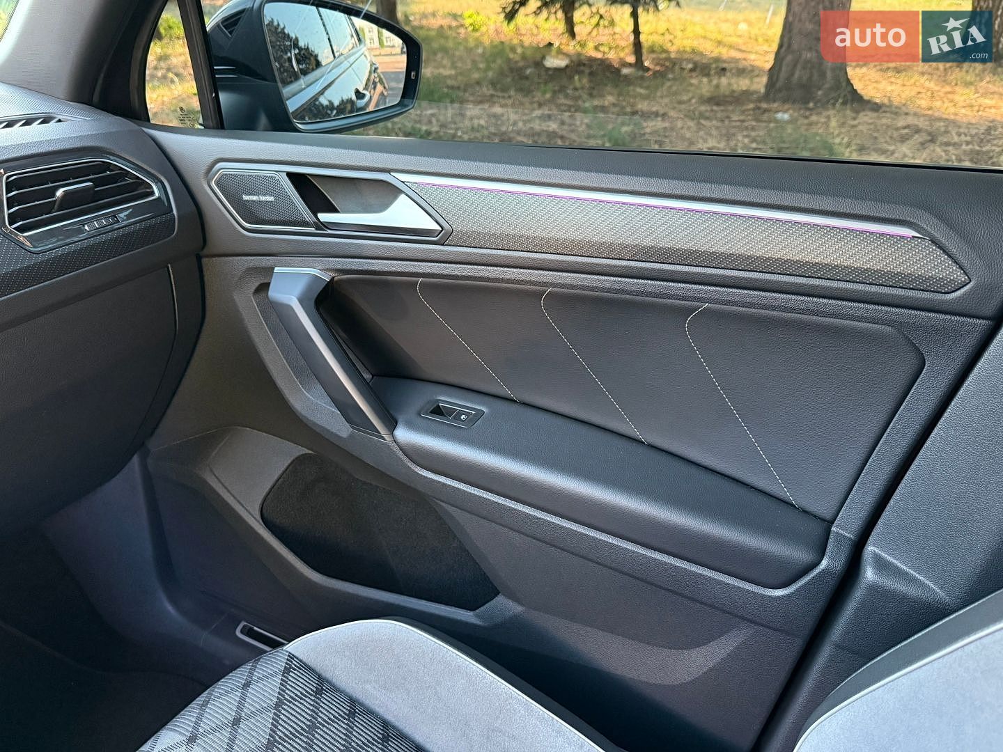 Volkswagen Tiguan 2022 VIN WVGZZZ5N1PW503870 фото оголошення 10 з 12
