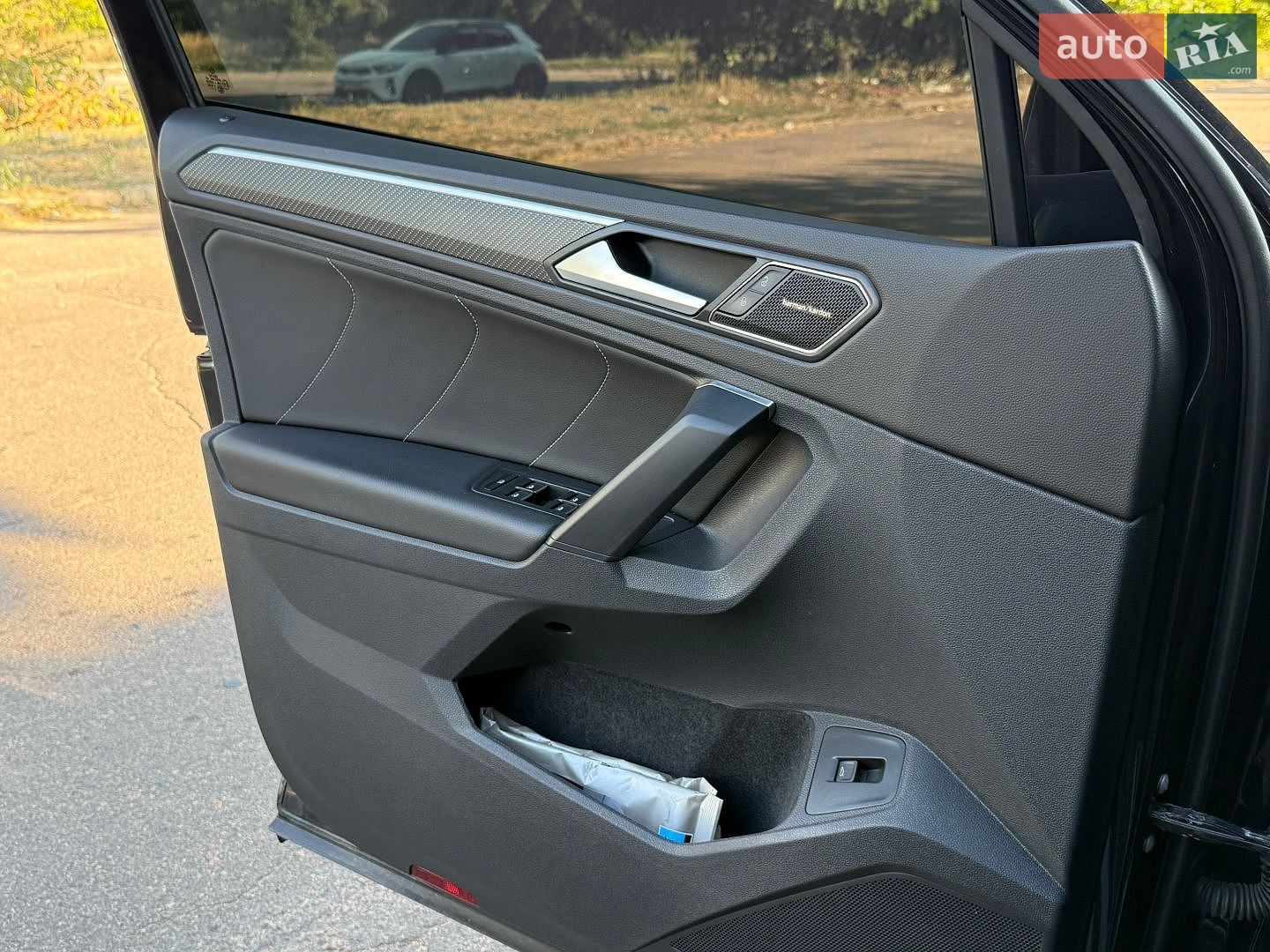 Volkswagen Tiguan 2022 VIN WVGZZZ5N1PW503870 фото оголошення 12 з 12