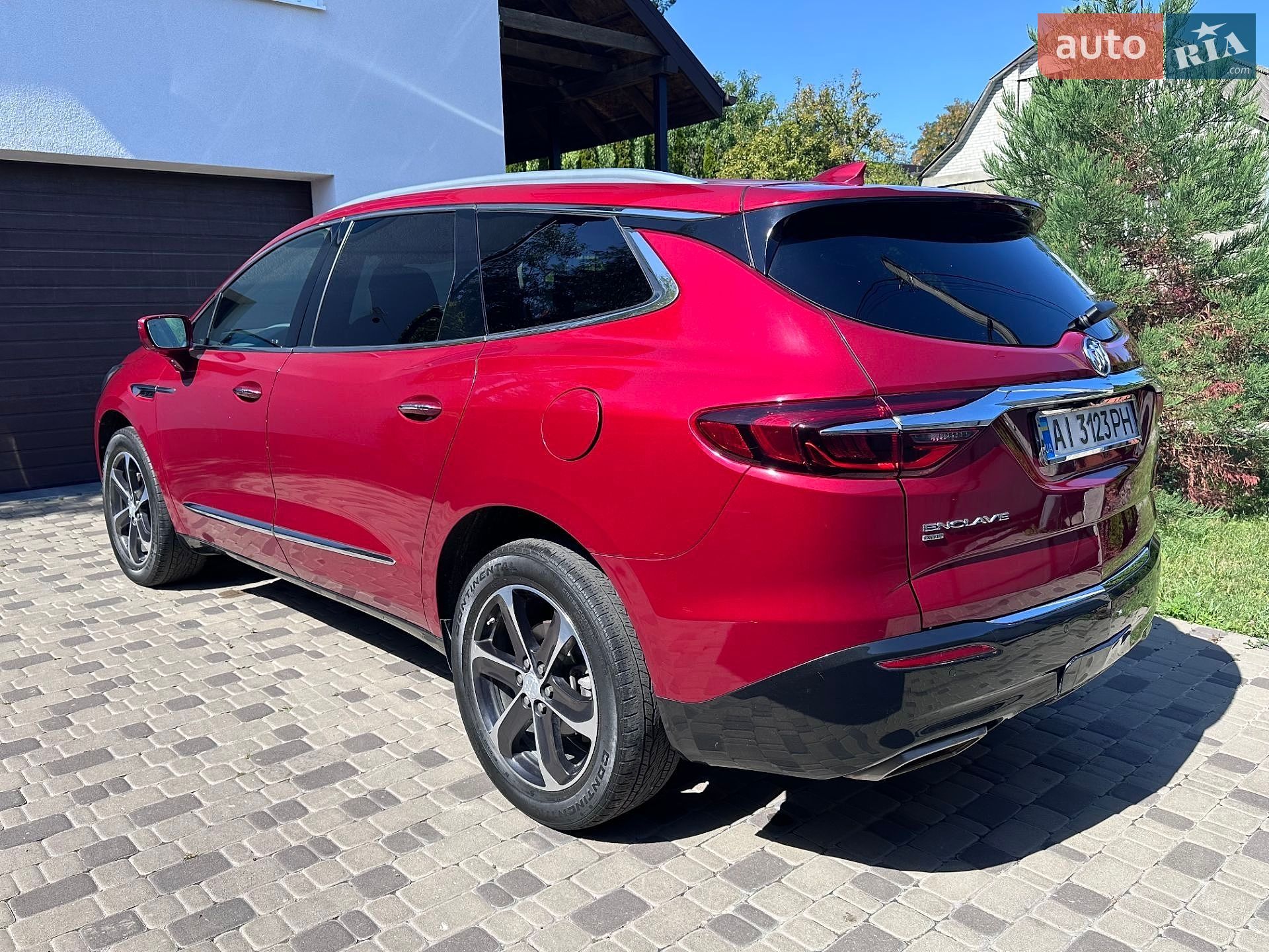 Buick Enclave 2019 VIN 5GAEVAKW6LJ143033 фото оголошення 20 з 29