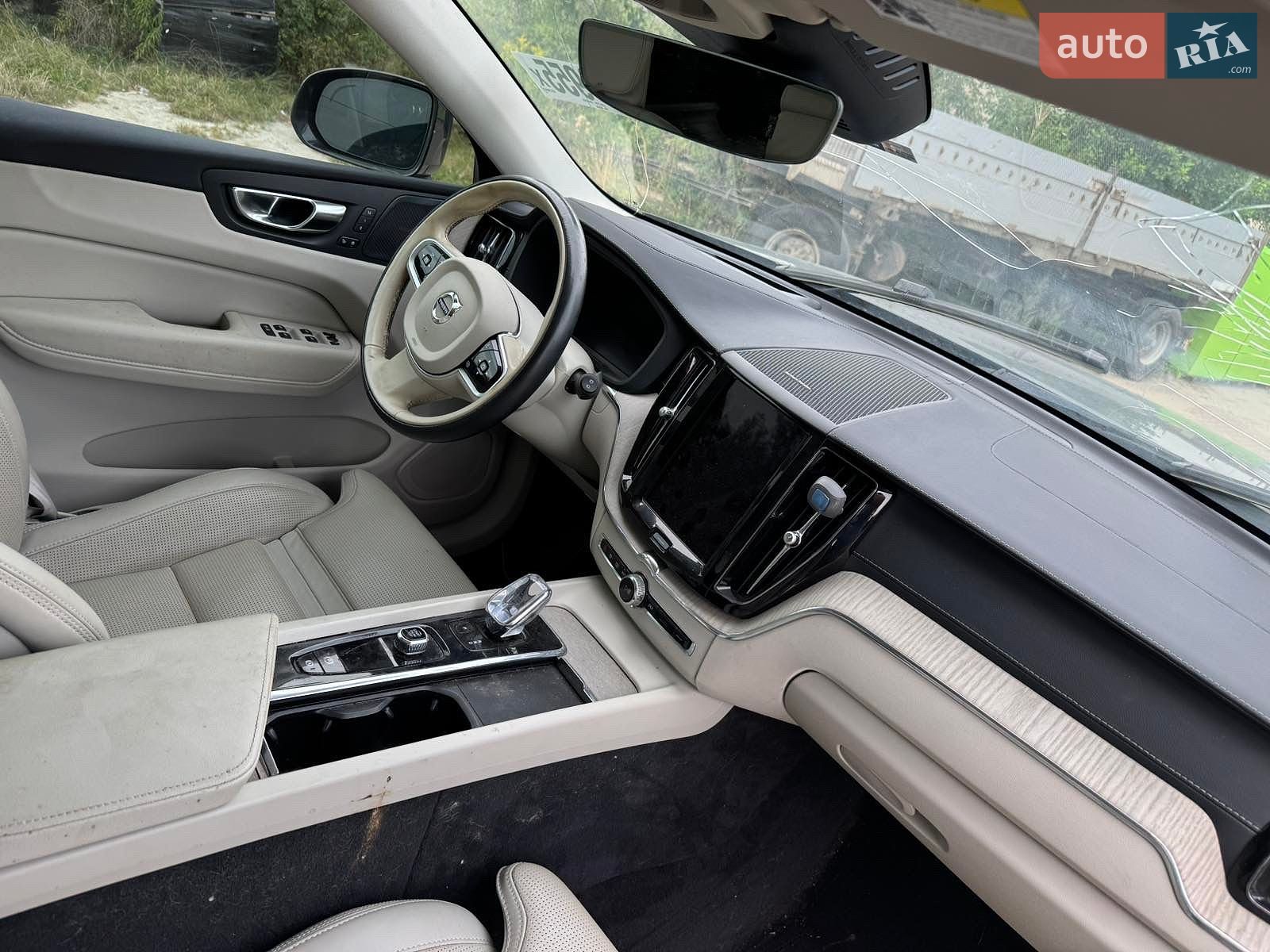 Volvo XC60 2022 VIN YV4L12DL2N1945444 фото оголошення 18 з 22