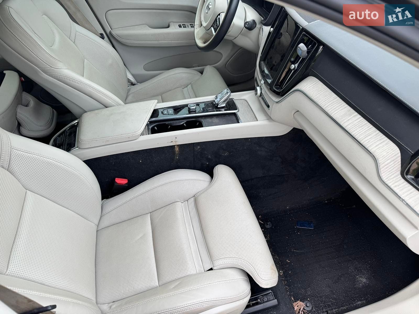 Volvo XC60 2022 VIN YV4L12DL2N1945444 фото оголошення 22 з 22
