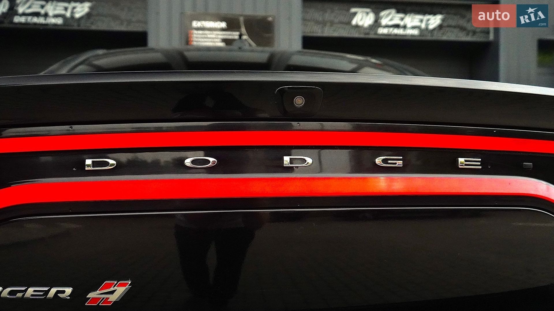 Dodge Charger 2021 VIN 2C3CDXJG9MH602567 фото оголошення 3 з 31