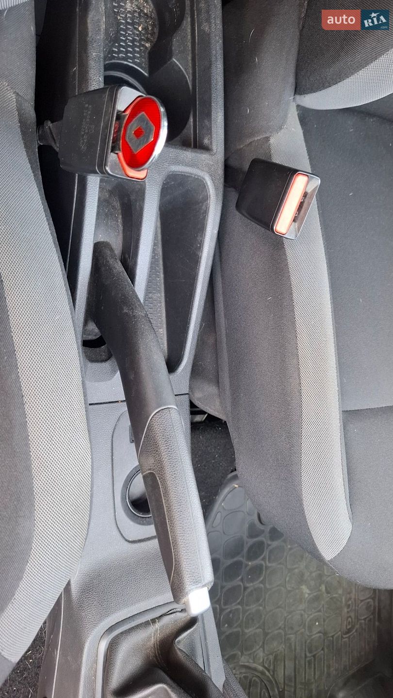 Renault Duster 2018 VIN VF1HJD20261809800 фото оголошення 17 з 47