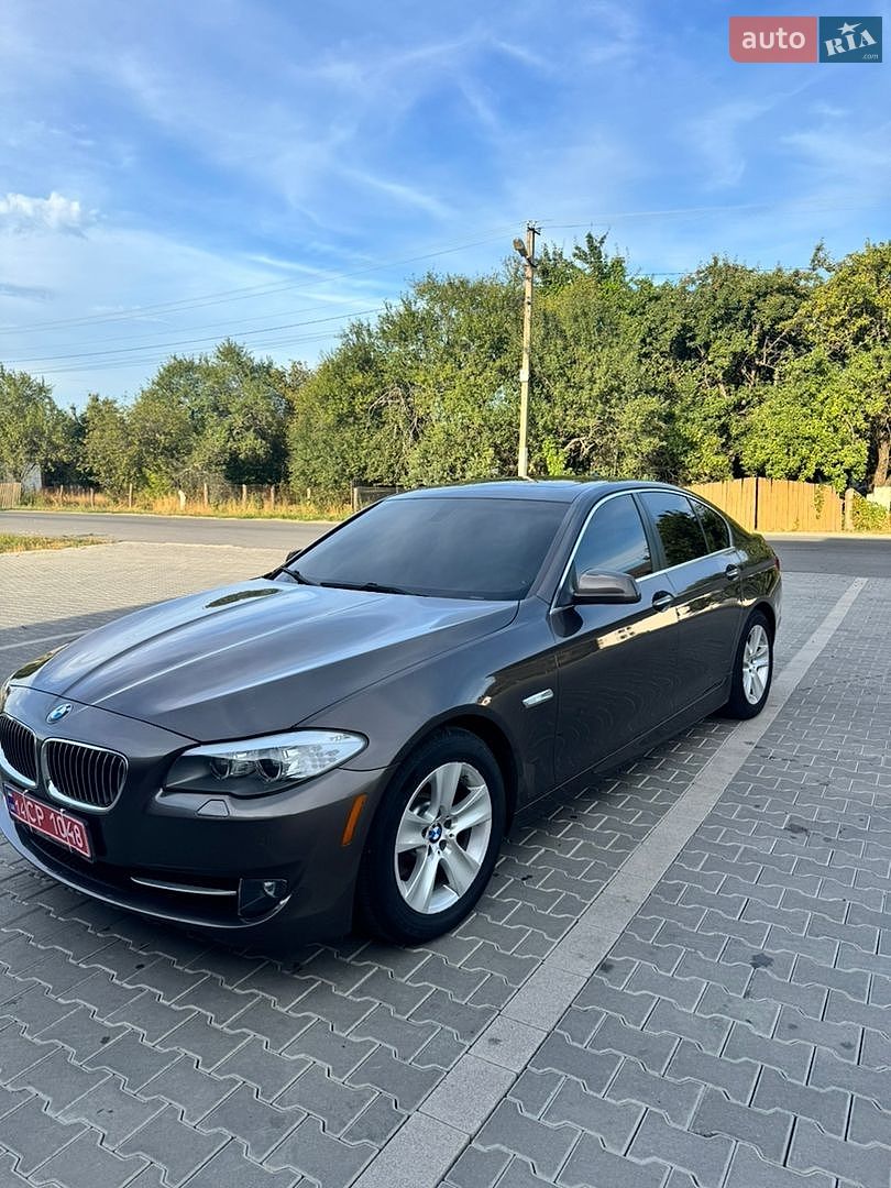 BMW 5 Series 2012 VIN WBAXH5C58DDW13104 фото оголошення 9 з 52