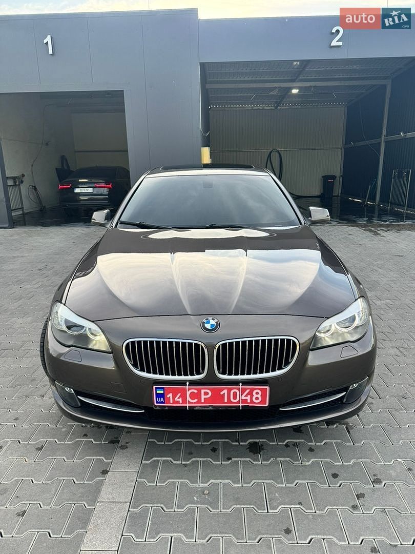 BMW 5 Series 2012 VIN WBAXH5C58DDW13104 фото оголошення 10 з 52