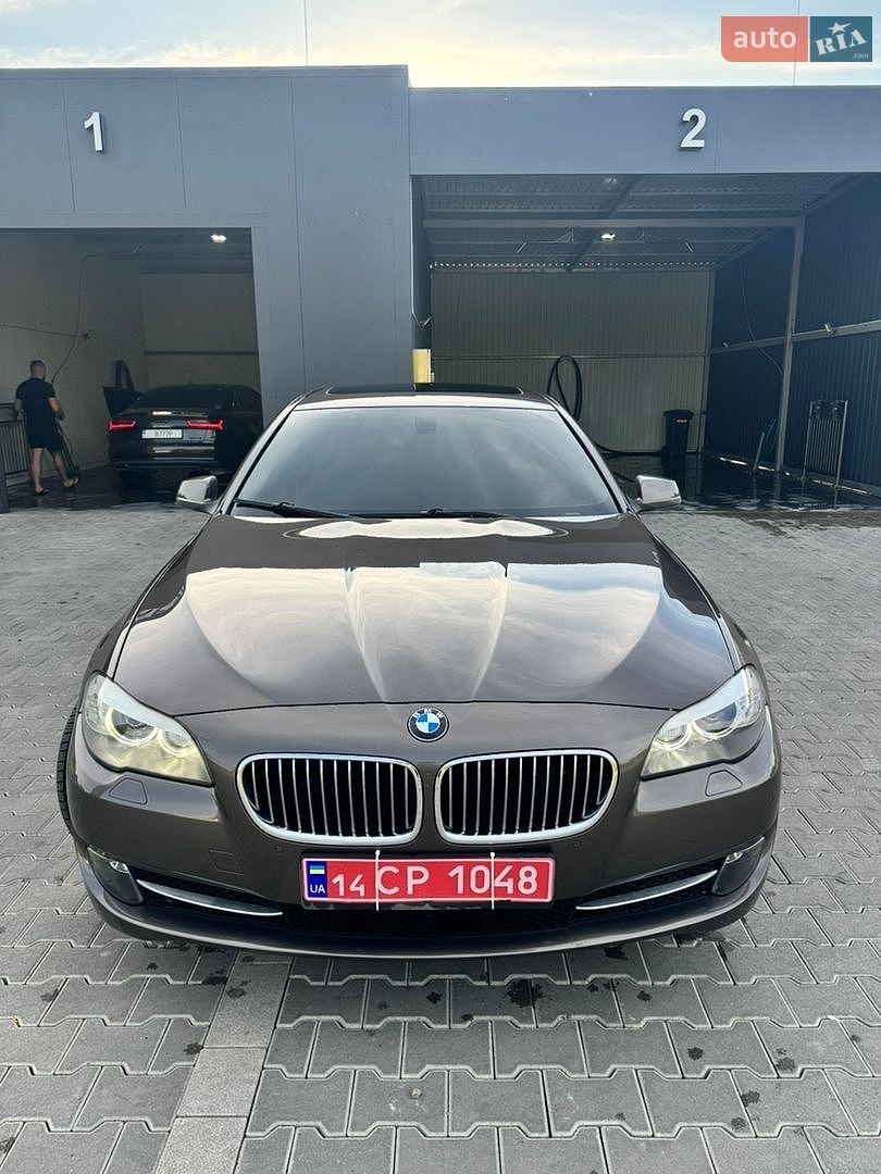 BMW 5 Series 2012 VIN WBAXH5C58DDW13104 фото оголошення 12 з 52