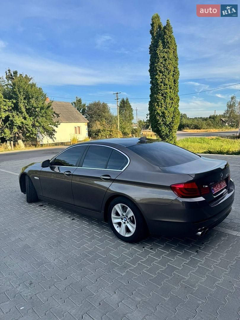 BMW 5 Series 2012 VIN WBAXH5C58DDW13104 фото оголошення 17 з 52