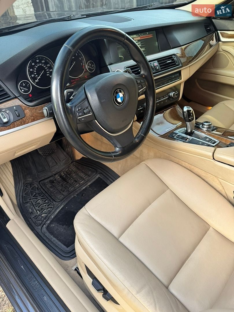 BMW 5 Series 2012 VIN WBAXH5C58DDW13104 фото оголошення 38 з 52