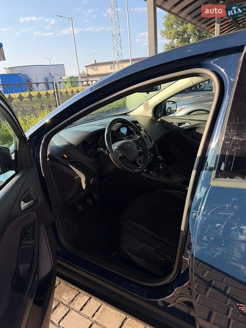Ford Focus 2015 VIN WF06XXGCC6FP00473 фото оголошення 14 з 27