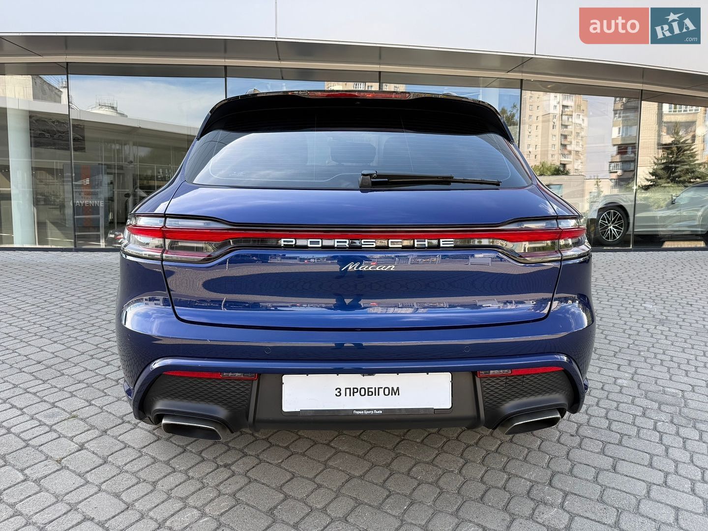 Porsche Macan 2024 VIN WP1ZZZ95ZRLB17571 фото оголошення 10 з 40