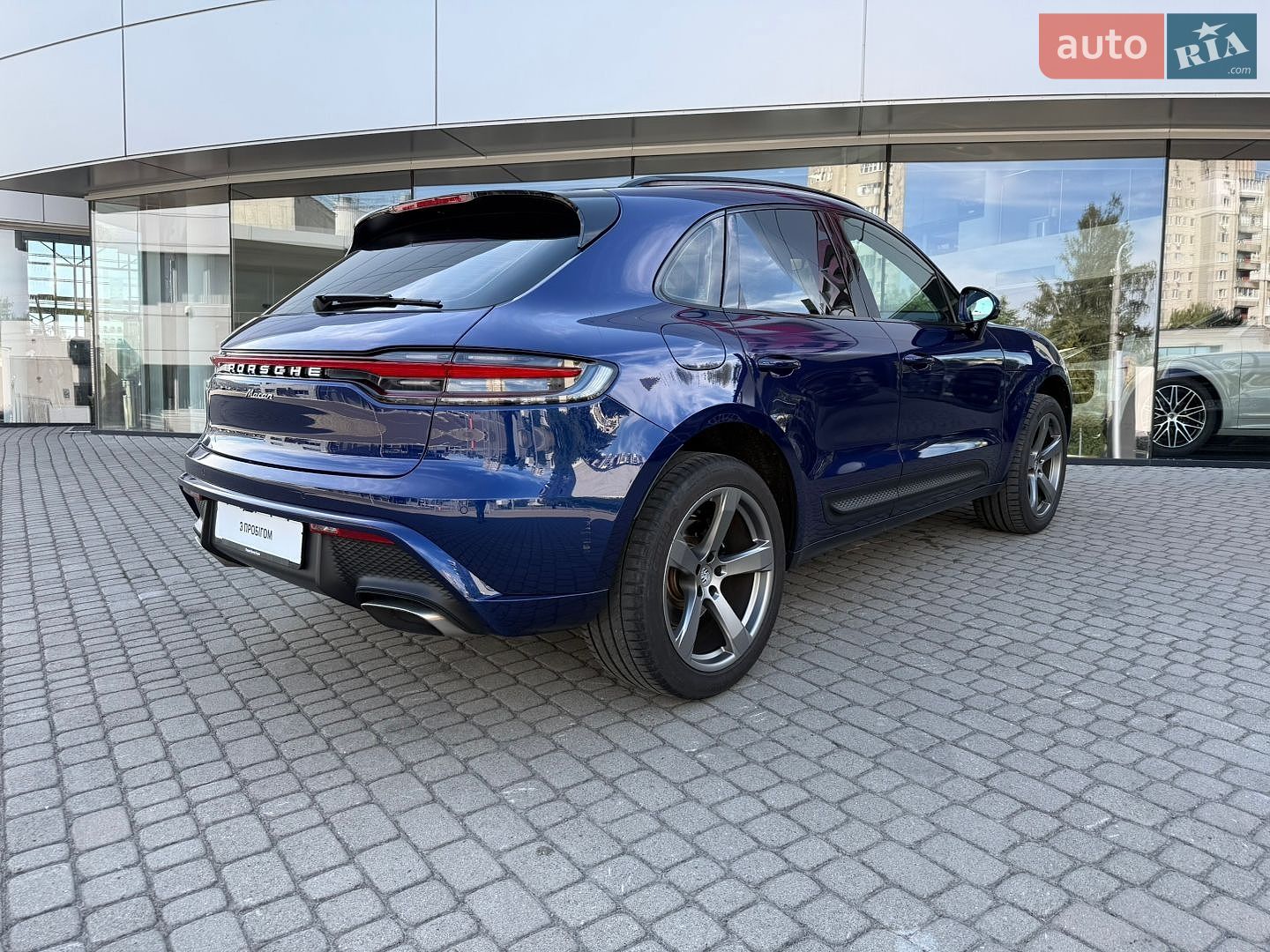 Porsche Macan 2024 VIN WP1ZZZ95ZRLB17571 фото оголошення 9 з 40