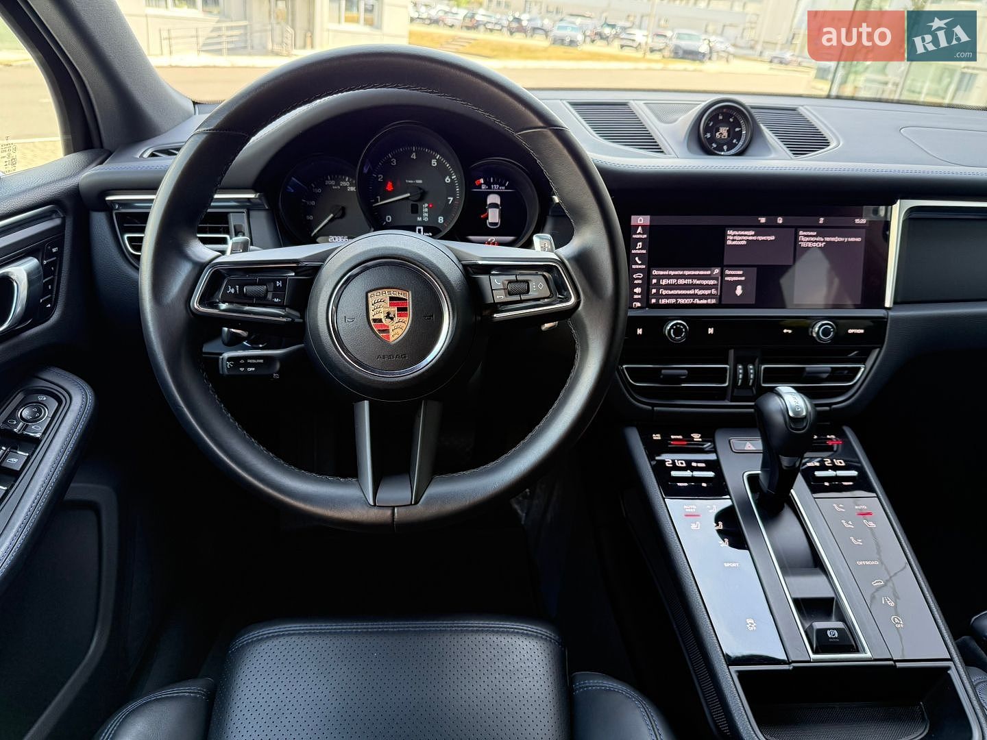 Porsche Macan 2024 VIN WP1ZZZ95ZRLB17571 фото оголошення 19 з 40