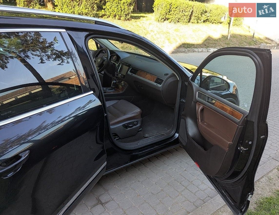 Volkswagen Touareg 2011 VIN WVGEK9BP4CD007556 фото оголошення 6 з 12