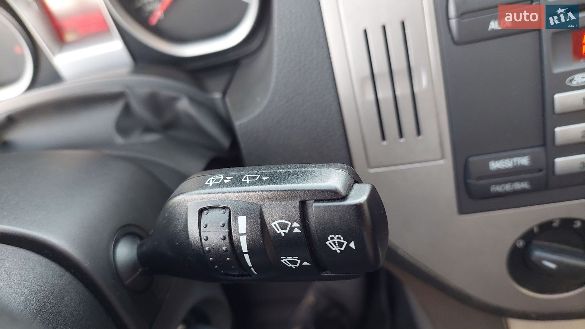 Ford C-Max 2009 VIN WF0EXXGCDE9B45841 фото оголошення 28 з 39