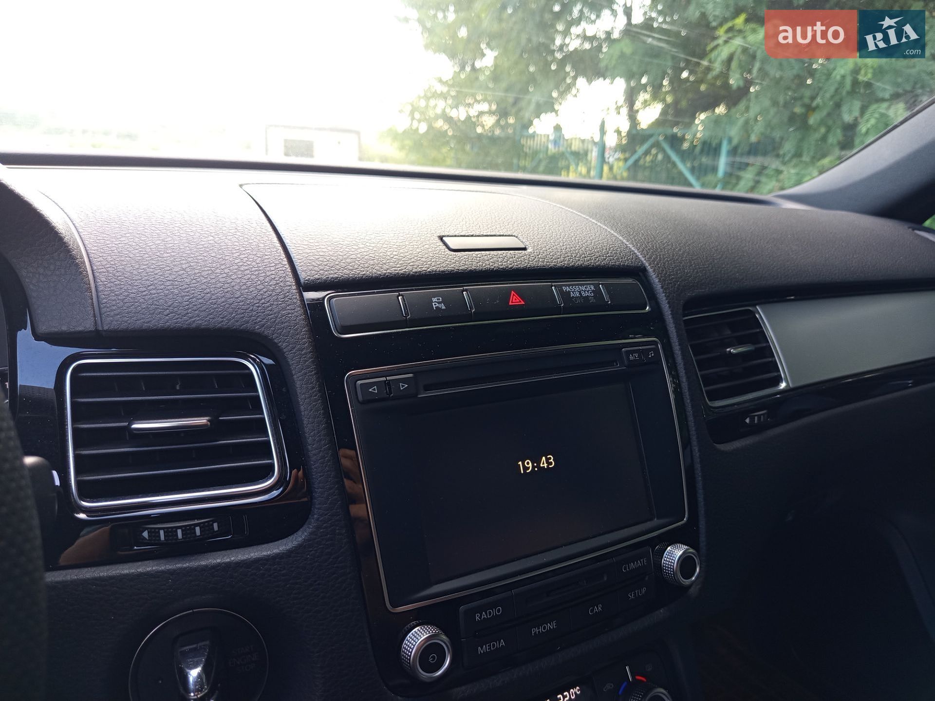 Volkswagen Touareg 2015 VIN WVGZZZ7PZGD018531 фото оголошення 34 з 59
